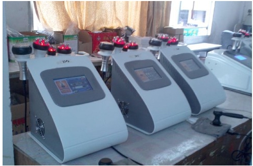 650nm Diode Laser Lipo Cavitation Machine , Ultrasound Fat Cavitation Machine CW