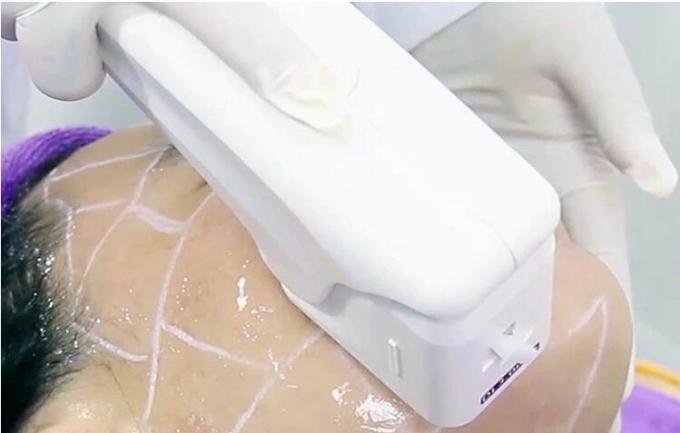 300W Hifu Beauty Machine 1.5mm - 16mm Cartridges With 15.4" Color Touch Screen
